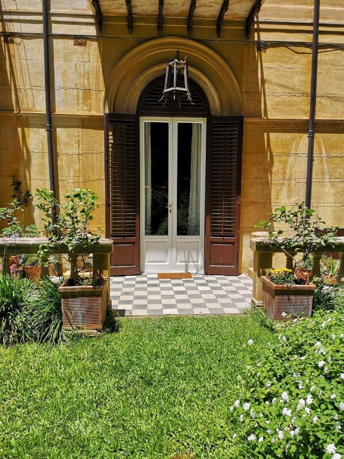 Garden Suite In Private Villa On Via Liberta Palermo Exterior photo